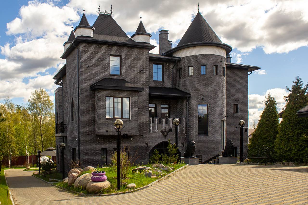 Коттедж ZAMOK — вид 1